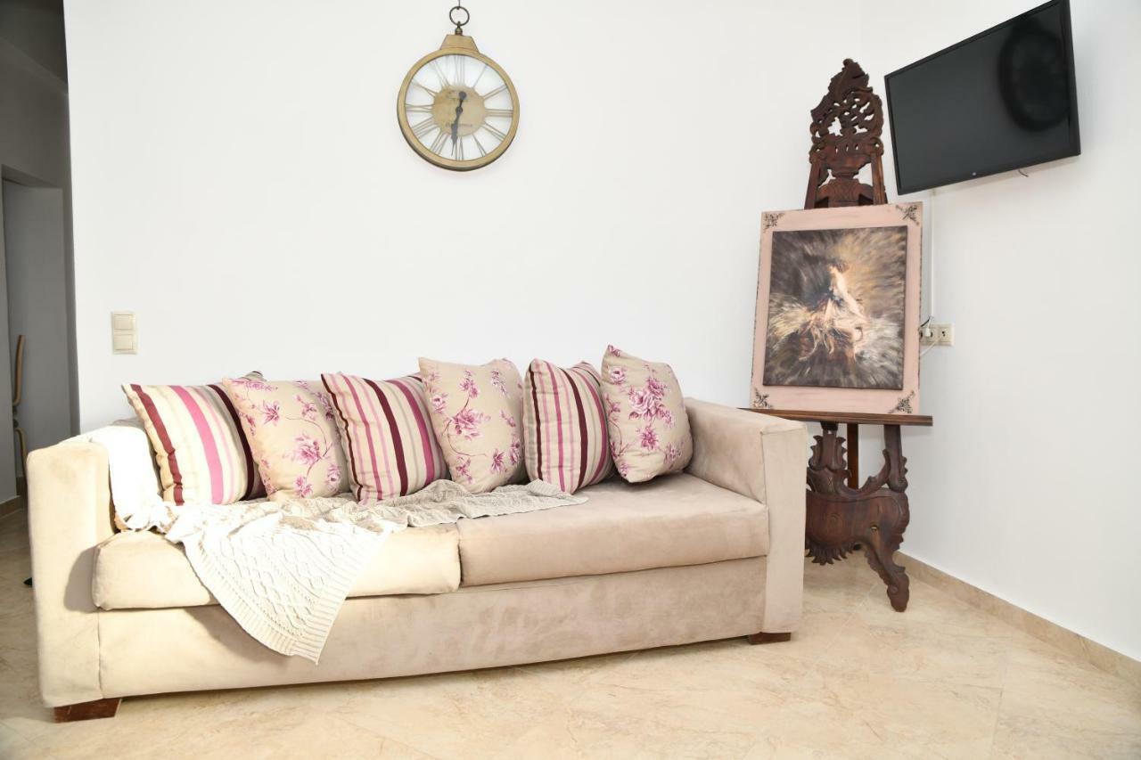 Bella Vista Apartment กามิลารี ภายนอก รูปภาพ